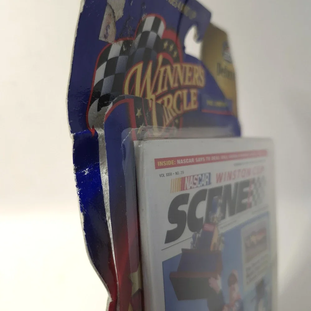 Vintage Winners Circle Dale Jarrett #88 1:64 Deluxe Collection 2000